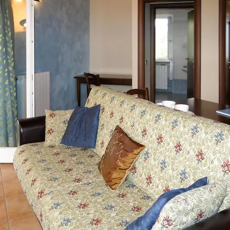 Holiday home Locazione Turistica Tenuta I Tre Torchi - Mmb105 Mombercelli